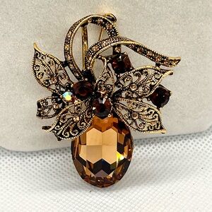 Vintage Western Germany Gold Tone‎ Filigree Amber Flower Rhinestone Brooch Pin